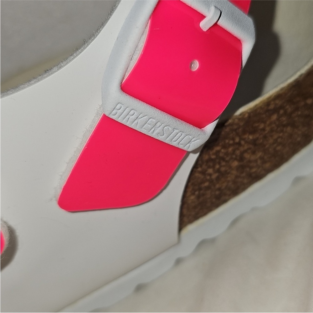 Birkenstock Womens Vegan Sandals L9-M7 40 Hot Pink & White Nwts - Picture 5 of 14